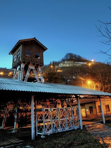 El Sumiciu Casa de hóspedes Mieres  Exterior foto